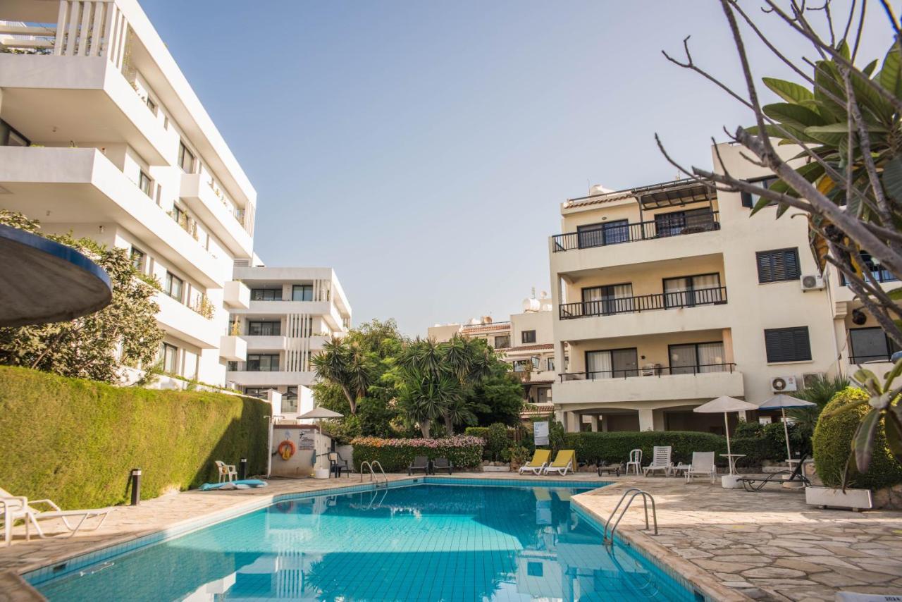 One Bedroom Apartment In Paphos In Good Location Экстерьер фото